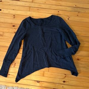 Lululemon vintage handkerchief hem sweatshirt